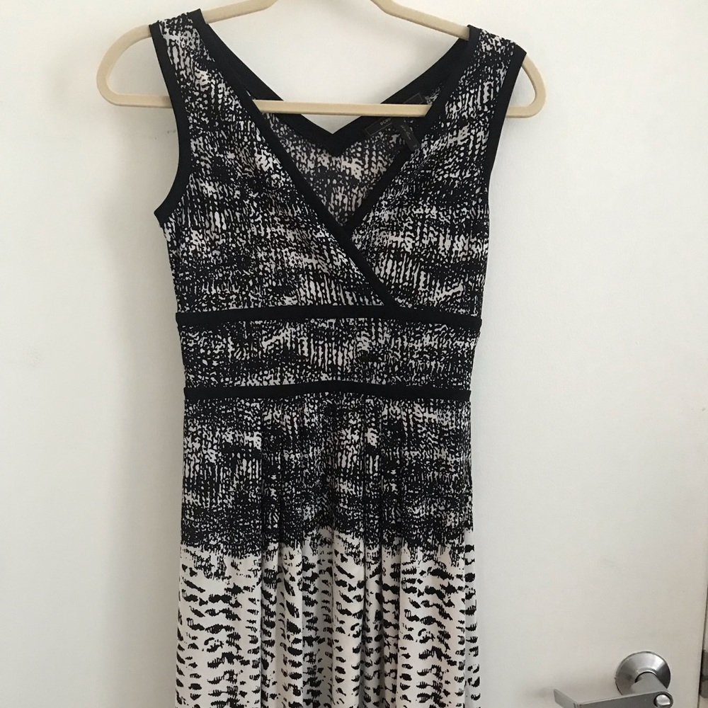 BCBG sleeveless dress